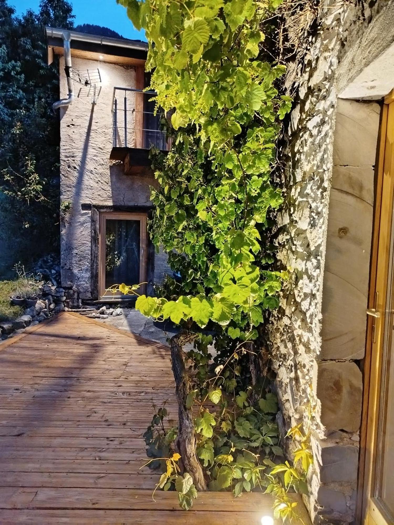 Grange Du Lac Meillerie Екстериор снимка